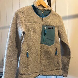 Patagonia Classic Retro-X Fleece Jacket - Women's Small